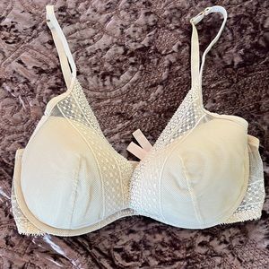 Victoria’s Secret Bra